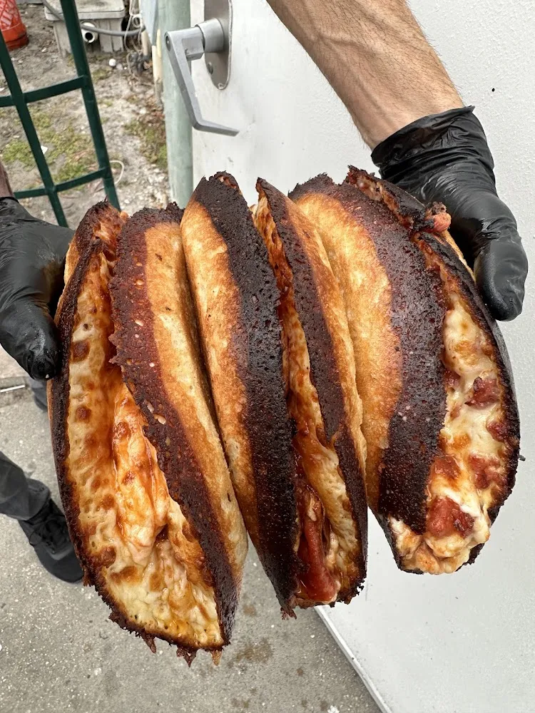 Pizzas Cubanas Tostaditas